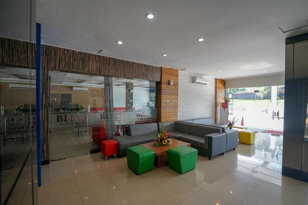 Oyo 575 Blessing 2* Palembang