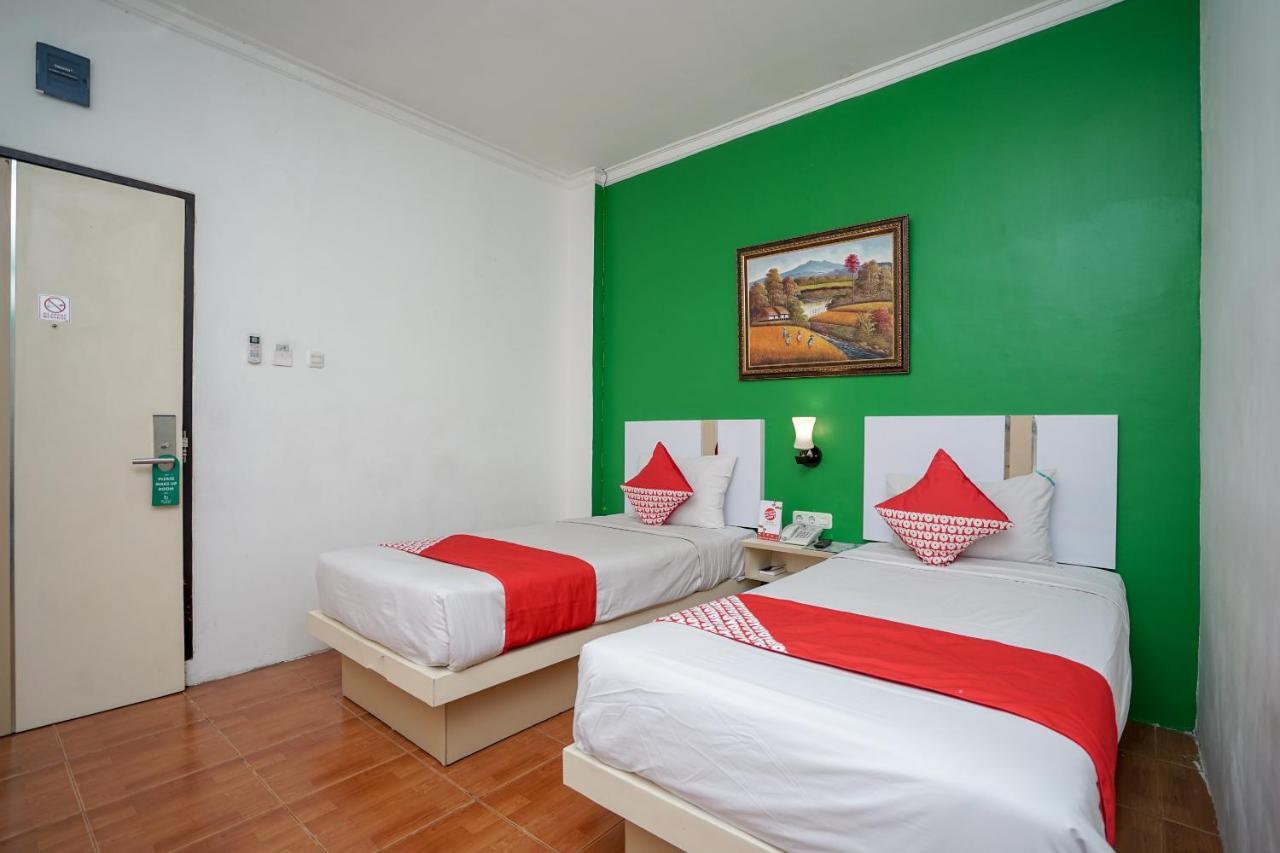Oyo 575 Blessing Hotel Palembang
